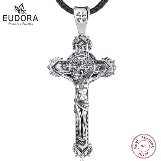 Eudora 925 Sterling Silver Christ on cross pendant